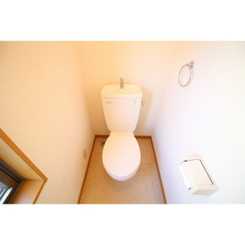 アムール 萩山のサムネイル