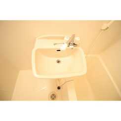 アムール 萩山のサムネイル