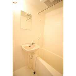 アムール 萩山のサムネイル