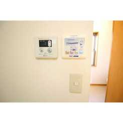 アムール 萩山のサムネイル