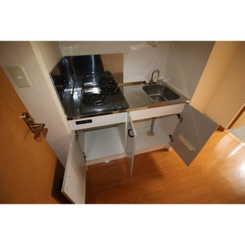 アムール L.Aのサムネイル