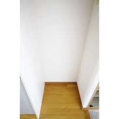 アムール コスモのサムネイル