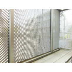 アムール エタンのサムネイル