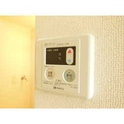 アムール エタンのサムネイル