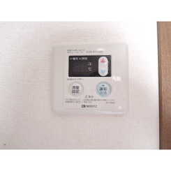 アムール エタンのサムネイル