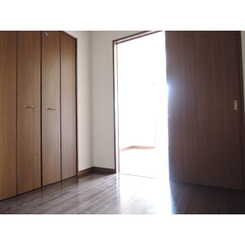 アムール エタンのサムネイル