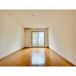 アムール KURIHAMAのサムネイル