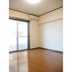 アムール シャトウのサムネイル