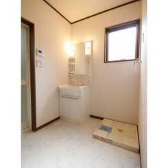 アムール S・K・Tのサムネイル