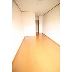 アムール 右京のサムネイル