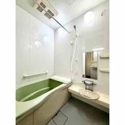 アムール SHINYAのサムネイル