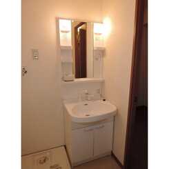 アムール こずえのサムネイル