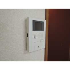 アムール こずえのサムネイル