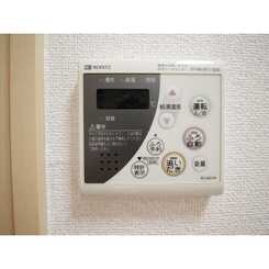 アムール poirierのサムネイル