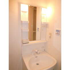 アムール エクセランⅡのサムネイル