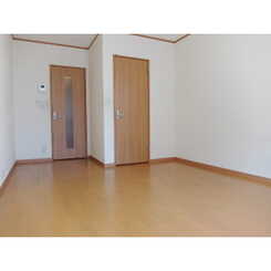 アムール T・Mのサムネイル