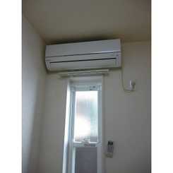 アムール R.のサムネイル