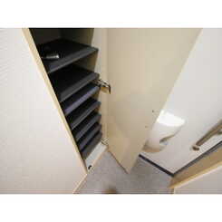 アムール 優のサムネイル