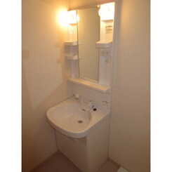 アムール 優のサムネイル