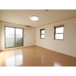 アムール 優のサムネイル