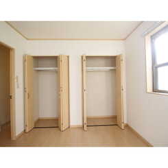 アムール 優のサムネイル