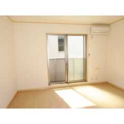 アムール 大久保のサムネイル