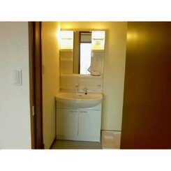 アムール プレザンのサムネイル