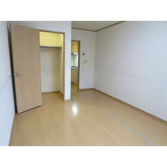 アムール CATSのサムネイル