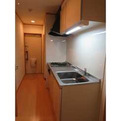 アムール CATSのサムネイル