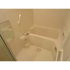 アムール CATSのサムネイル