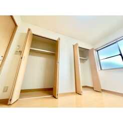 アムール　Lusterのサムネイル