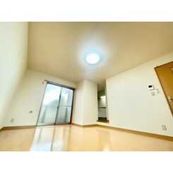 アムール　Lusterのサムネイル