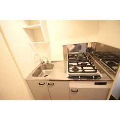 アンプルールフェール 山田のサムネイル