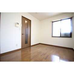 アンプルールフェール 山田のサムネイル