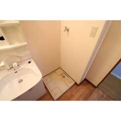 アンプルール 茨木のサムネイル