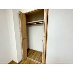 アンプルールフェールシャルマンのサムネイル