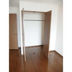 アンプルール フレアのサムネイル