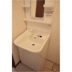 アンプルール フレアのサムネイル