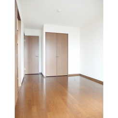 アンプルール フレアのサムネイル