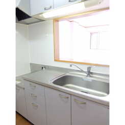 アンプルール 彩華のサムネイル