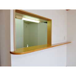 アンプルール 彩華のサムネイル