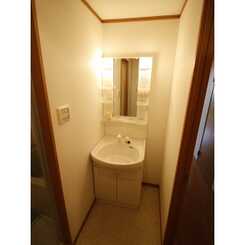 アンプルール 彩華のサムネイル