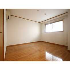 アンプルール 彩華のサムネイル