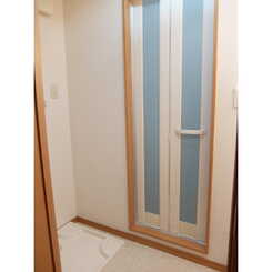 アンプルール 彩華のサムネイル