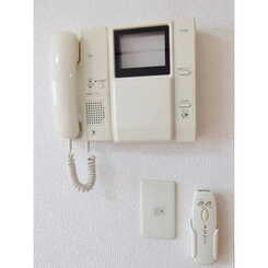 アンプルール 彩華のサムネイル