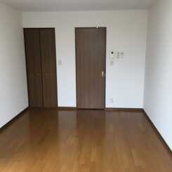 アンプルール クラージュ三喜Ⅰのサムネイル