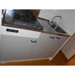 アンプルール クラージュ 逗子Aのサムネイル