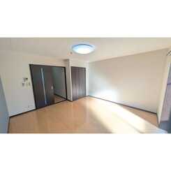 アンプルール クラージュ KAZUBONのサムネイル