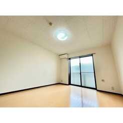 アンプルールクラージュエトッフのサムネイル