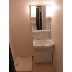 アンプルール クラージュ エクラのサムネイル